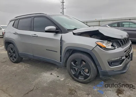2021 Jeep Compass Latitude z USA, uszkodzony, nr VIN 3C4NJCBB4MT556159